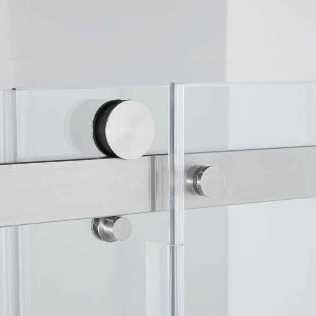 Evos Boutiques chrome 60 x 32 in front panel, side panel and base zoomed in