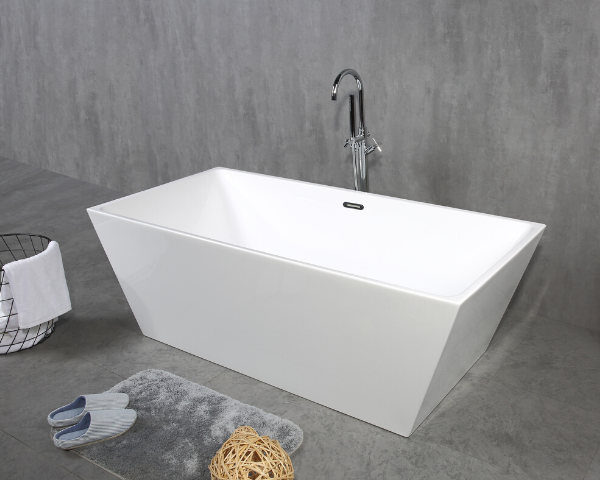 Square freestanding bathtub with 60" slotted overflow